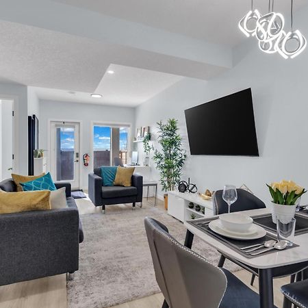 You Will Love This 2Br Guest Suite In Se Calgary Luaran gambar