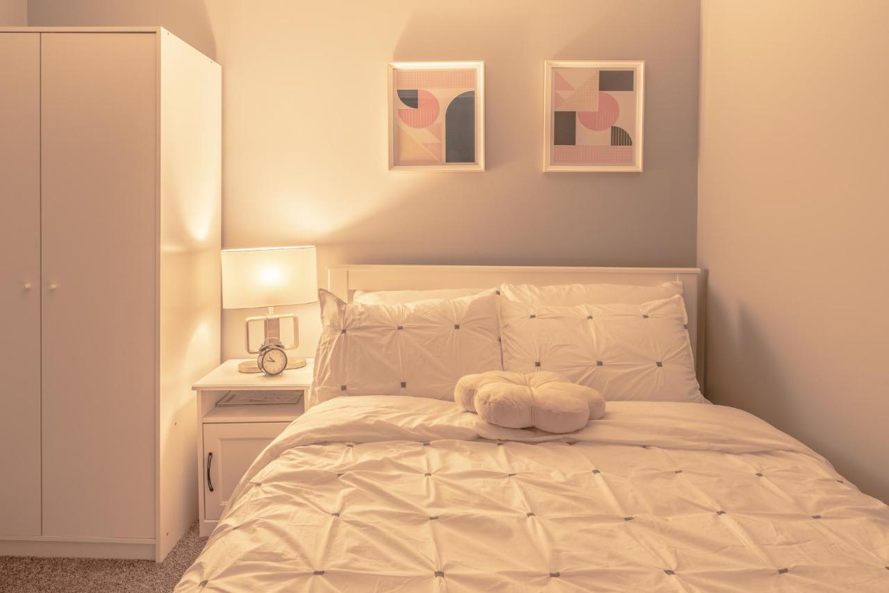 You Will Love This 2Br Guest Suite In Se Calgary Luaran gambar