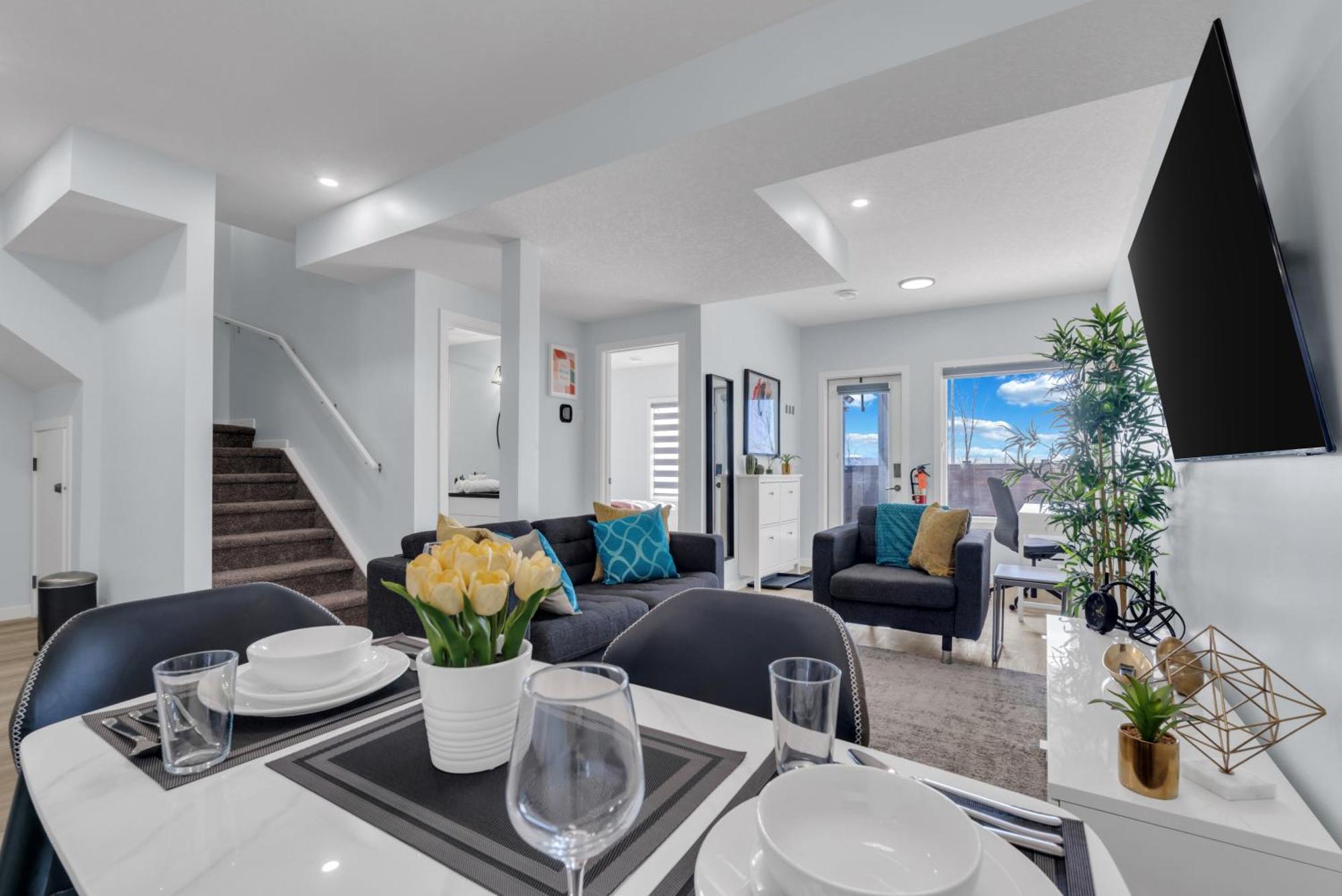You Will Love This 2Br Guest Suite In Se Calgary Luaran gambar